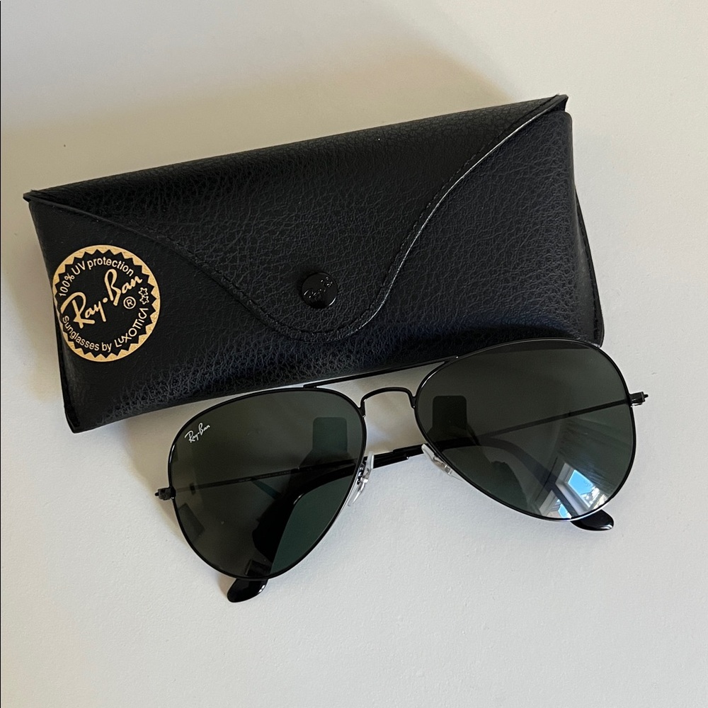 Ray-Ban 58mm Black Aviator Sunglasses
